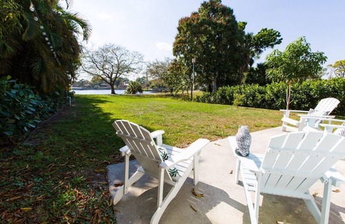 Stuart House | 5040 House · Pristine and Peaceful Home - Beautiful View