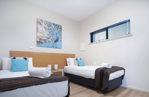 Ascot Apartment | 507 High Family Heaven breathtaking views, pool, parking