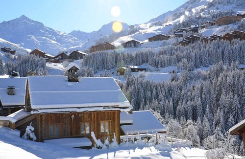 Meribel-Mottaret Apartment | 50m from ski slopes, 3rd floor, balcony, 50m², Méribel-Mottaret