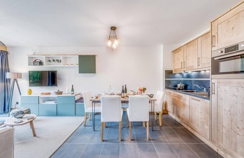 Les Boisses Apartment | 50m from ski slopes, 3rd floor, view valley, fitness, swimming pool, sauna, hammam, balcony, tv