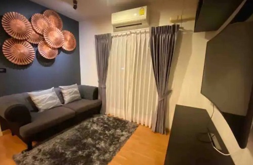 Wong Sawang Apartment | 50m MRT, Big C, 2BR Condo in Bangkok, with Sauna, infinite Pool & Gym