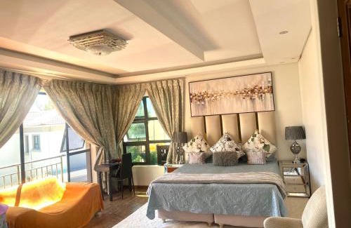 Trawal House | 51 on Regency