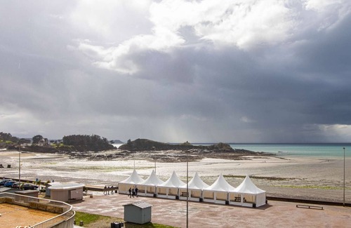 Erquy Apartment | 510 - 2-bedroom apartment in Erquy with full sea view