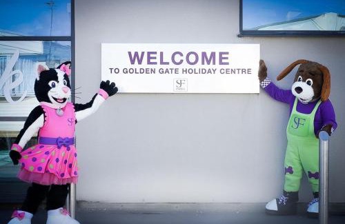 Towyn Resort | 519 Family Caravan at Golden Gate Holiday Centre, Sleeps 6