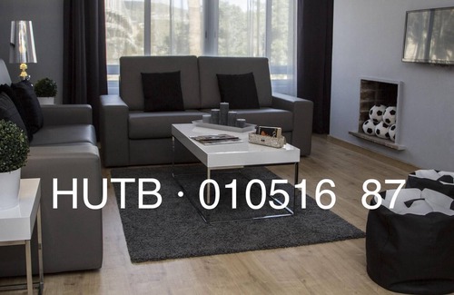 La Maternitat i Sant Ramon Apartment | 53. Futbol B31 Apartment