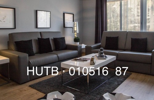 La Maternitat i Sant Ramon Apartment | 53. Futbol B31 Apartment