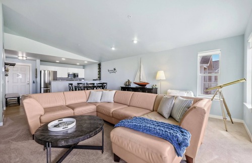 Westport Condo | 532 The Ocean is Calling - Top Floor Oceanview