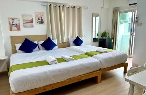 Khlong Thanon Hotel | 54placeสะพานใหม่ดอนเมือง