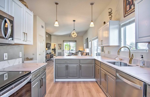San Ignacio Vista II Estates House | 55+ Community w/Pool & Spa: Green Valley Retreat!