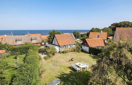 Listed House | 5617 Svaneke - Per Sørens Gade 2