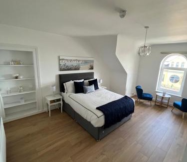Newcastle Apartment | 57 Main Street Newcastle Luxury Central Apartment