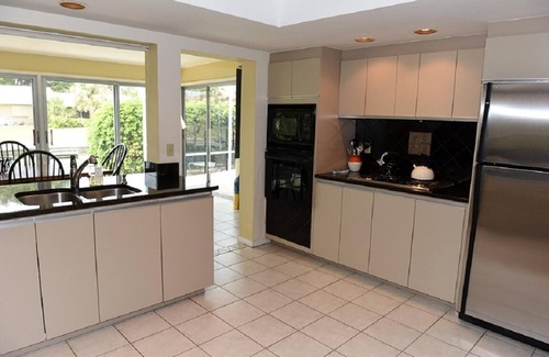 Longboat Key House | 581 Yardarm Lane by FGC