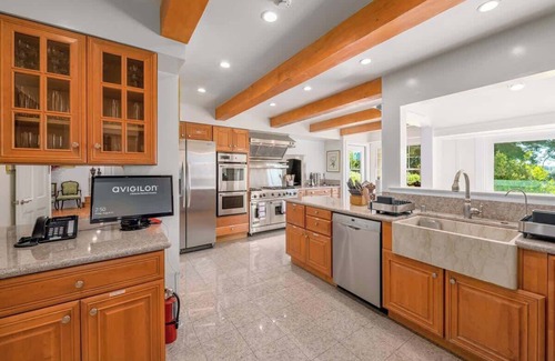 Bel Air Villa | 5BD Bel Air Farmhouse w/Tennis Court Pool &Spa