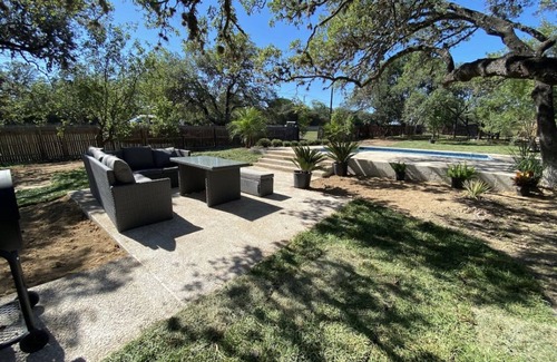 North San Antonio - SAT House | 5bd. Private Swimming Pool Safe Great location