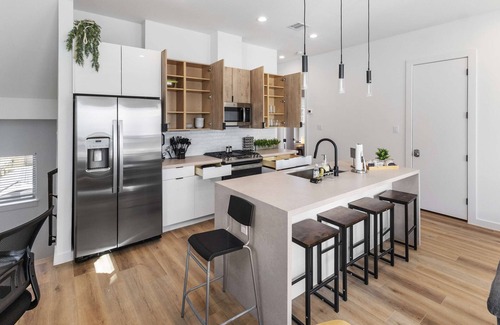 OST - South Union House | 5BD Spacious Retreat Fast Wi-fi Parking Gym