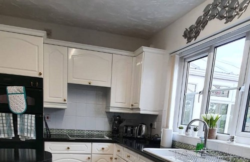 Clacton-on-Sea House | 5BD Staycation Amazing Sea view Clacton-on-Sea