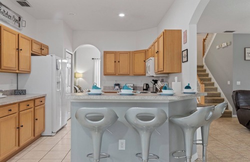 Haines City House | 5bd Villa Eman Private Pool/Hot Tub close2Legoland