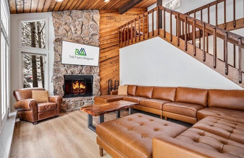 Eagle-Vail House | 5bed/3.5bath Eagle Vail/HotTub Many Extras!