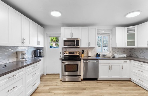 Dania Beach House | 5Bed 4Bath with Pool at Hollywood/Dania Beach