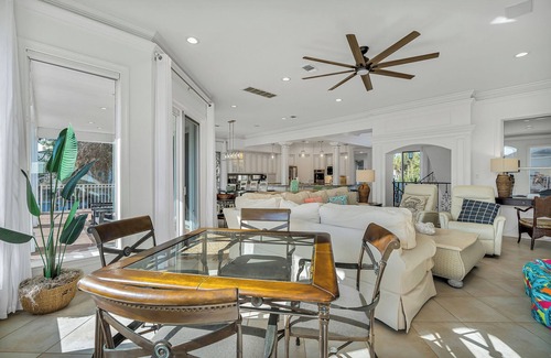 Fort Walton Beach - Destin House | 5BR 4 Full + 1 Half Bath Private Pool Walk to Beach