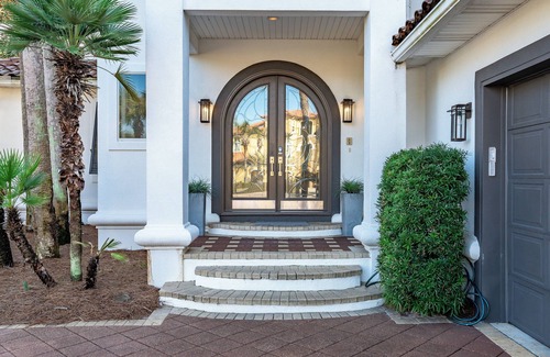Fort Walton Beach - Destin House | 5BR 4 Full + 1 Half Bath Private Pool Walk to Beach