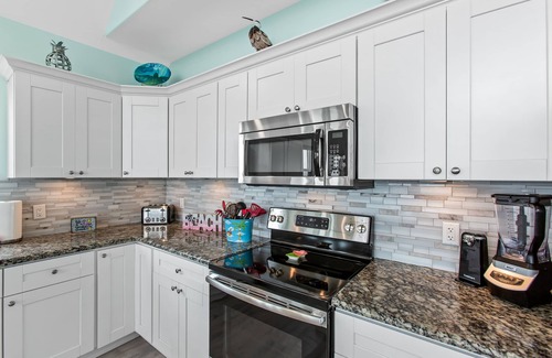 Port Bolivar House | 5BR Beachfront | Ocean Views, Loft, Game Room & Bar