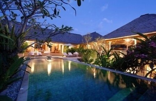 Pererenan Villa | 5BR Getaway Villa Located Near Canggu! - 8Min Drive To Echo & Berawa Beach!