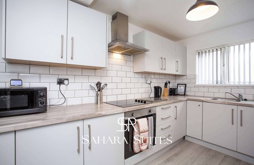 Blyth House | 5BR Home for 11 | Up to 20% OFF | Group Friendly
