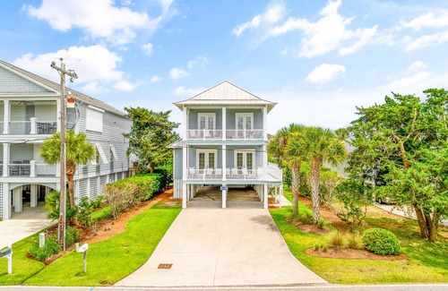 Litchfield by the Sea House | 5BR Litchfield Beach waterfront family golf wedding vacation early bird Discount