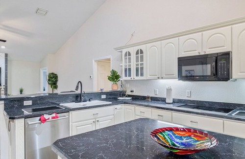 Fellowship House | 5BR Ocala Farm Home With Heated Pool 6Min To World Equestrian Center