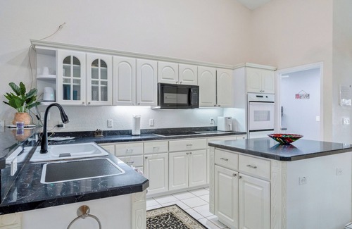 Fellowship House | 5BR Ocala Farm Home With Heated Pool 6Min To World Equestrian Center