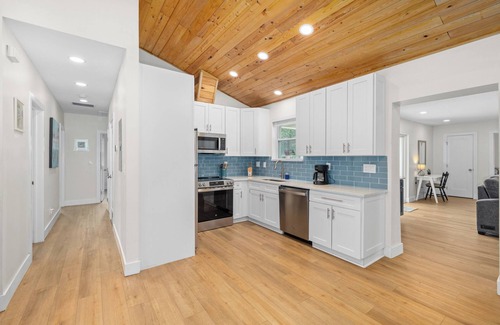 Jacksonville Beach House | 5BR Pool, Theater & MiniGolf | Good Morning Rental