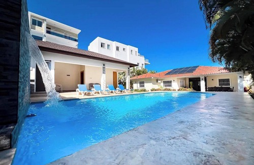 La Esplanada Villa | 5BR Villa: Pool with Waterfall, Perfect for BBQ & Relaxing