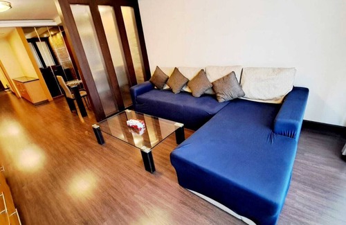 Khlong Toei Nuea Apartment | 5C - 2 Bedroom Downtown Apartment with shared Pool
