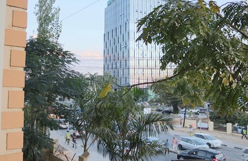 Lusaka Apartment | 5minutes walk to Zambia's biggest malls; Eastpark Mall, Manda Hill & Arcades