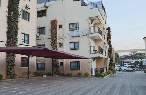 Lusaka Apartment | 5minutes walk to Zambia's biggest malls; Eastpark Mall, Manda Hill & Arcades
