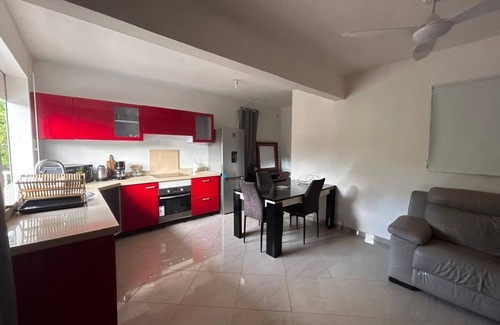 Trois-Rivieres Apartment | 5mm from Grand Anse Trois-Rivieres beach, sea views, T2 apartment