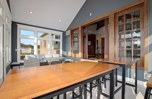 Hamilton House | 6,000 SqFt -10 Acres, Basketball Court, Game Room, Heated Pool, Arcades,Privacy!