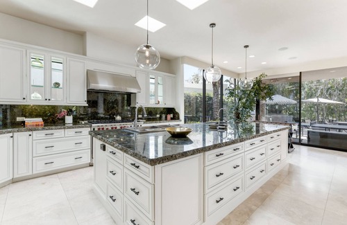 La Quinta House | 6,400+ Square Foot La Quinta Home On PGA Course