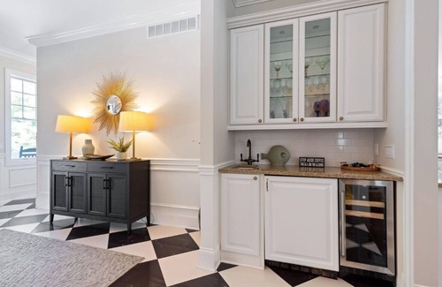 Grand Beach House | 6 bdrm, 5.5 ba, heated pool, hot tub, fire pit and putting green