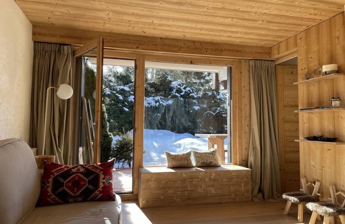 Megeve Apartment | 6-bed apartment on private garden level