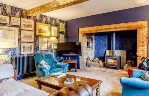 Milborne Saint Andrew House | 6 Bed in Blandford Forum 80549