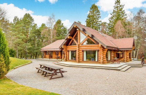 Nethy Bridge Cottage | 6 bedroom accommodation in Nethy Bridge, near Aviemore