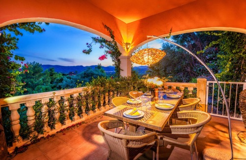 Ermita Villa | 6 Bedroom Luxury Villa in Javea