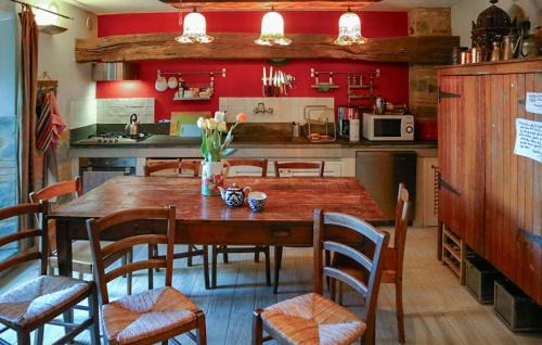 Lamporecchio House | 6 Bedroom Nice Home In Lamporecchio