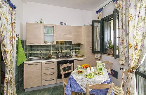 Fontane Bianche House | 6 bedroom pet friendly home in Siracusa
