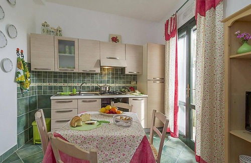 Fontane Bianche House | 6 bedroom pet friendly home in Siracusa
