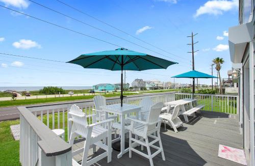 Galveston House | 6 Bedroom plus Crows Nest with Beach View