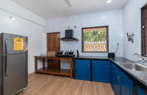 Calangute Villa | 6 bedroom Private Villa on Adventure Street with Large Garden and Pool Table