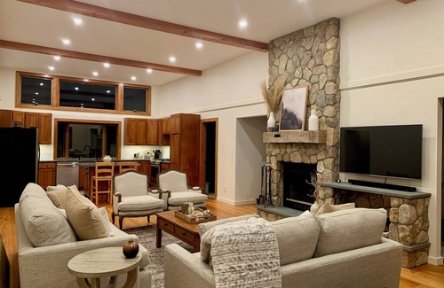 Stowe Area House | 6 Bedroom Stowe Chalet with Hot Tub, Game Room & Sauna! Picture perfect setting!